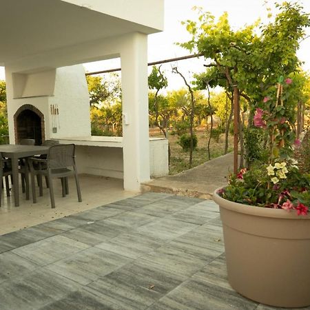 Trulli Ulivi Villa Путиняно Екстериор снимка
